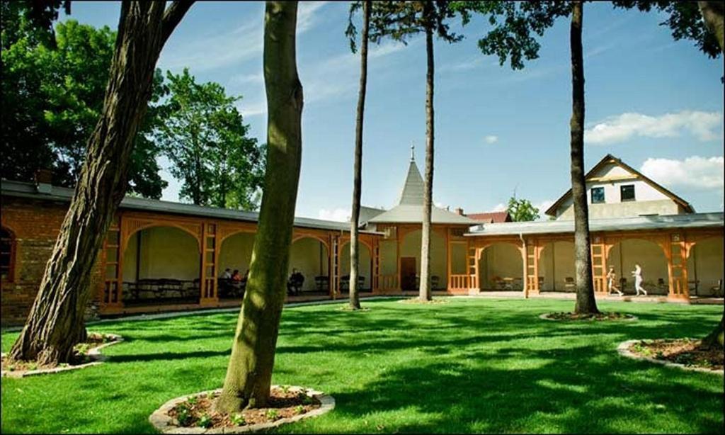 Hotel Hugo Business & Spa Kędzierzyn-Koźle Esterno foto