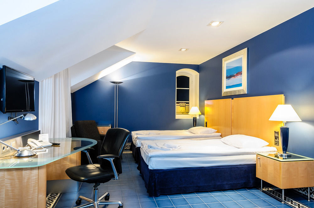 Hotel Hugo Business & Spa Kędzierzyn-Koźle Esterno foto