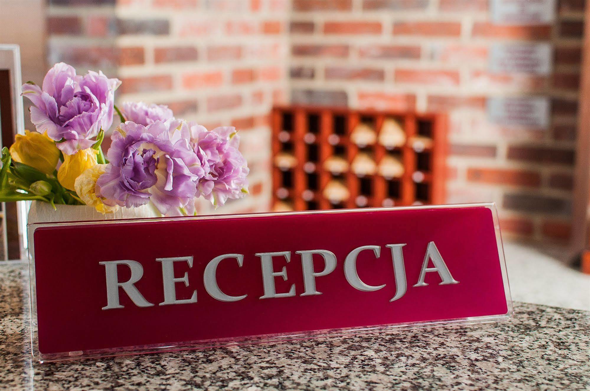 Hotel Hugo Business & Spa Kędzierzyn-Koźle Esterno foto